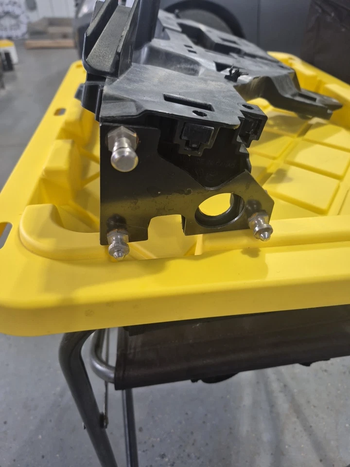 Consola Can-Am Spyder RT-S Roadster SM5 2010-2017 soporte cruzado 705003384 Foto 3 de 4