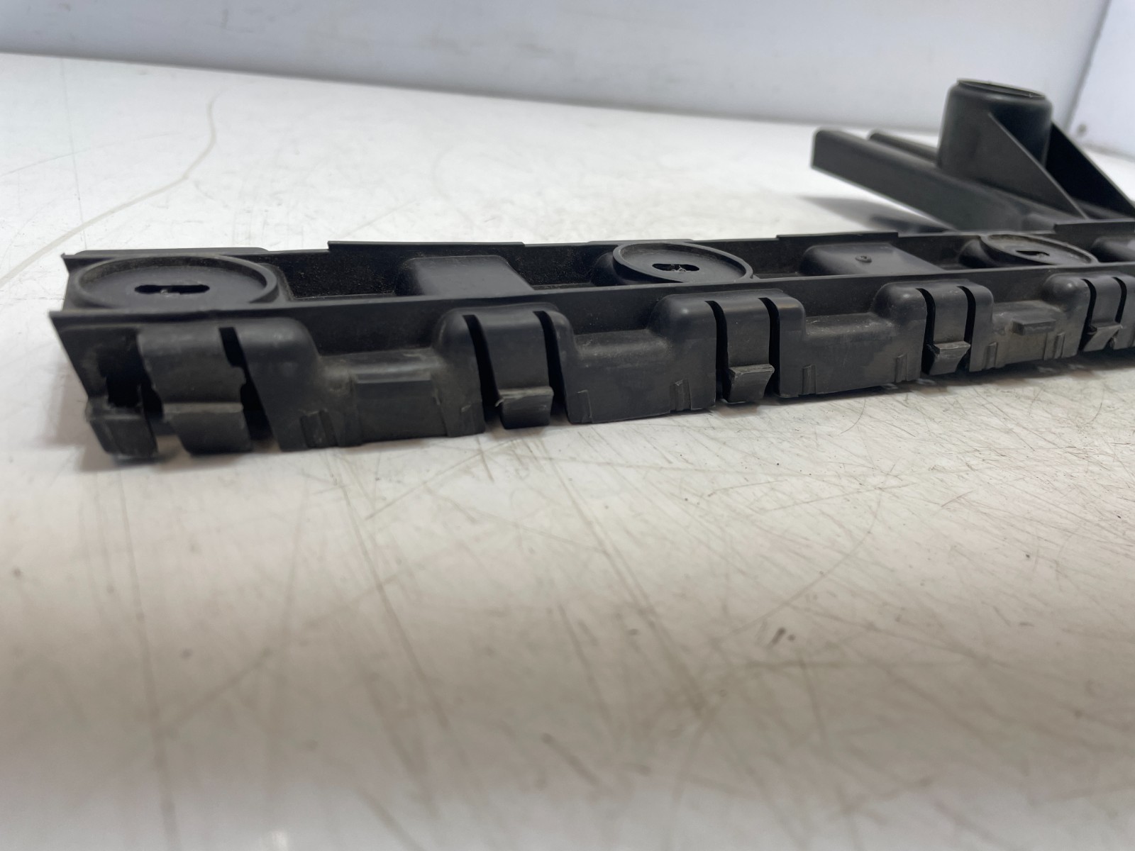 ✅ 12-15 OEM Bentley Continental GT Rear Right Passenger Bumper Support Bracket