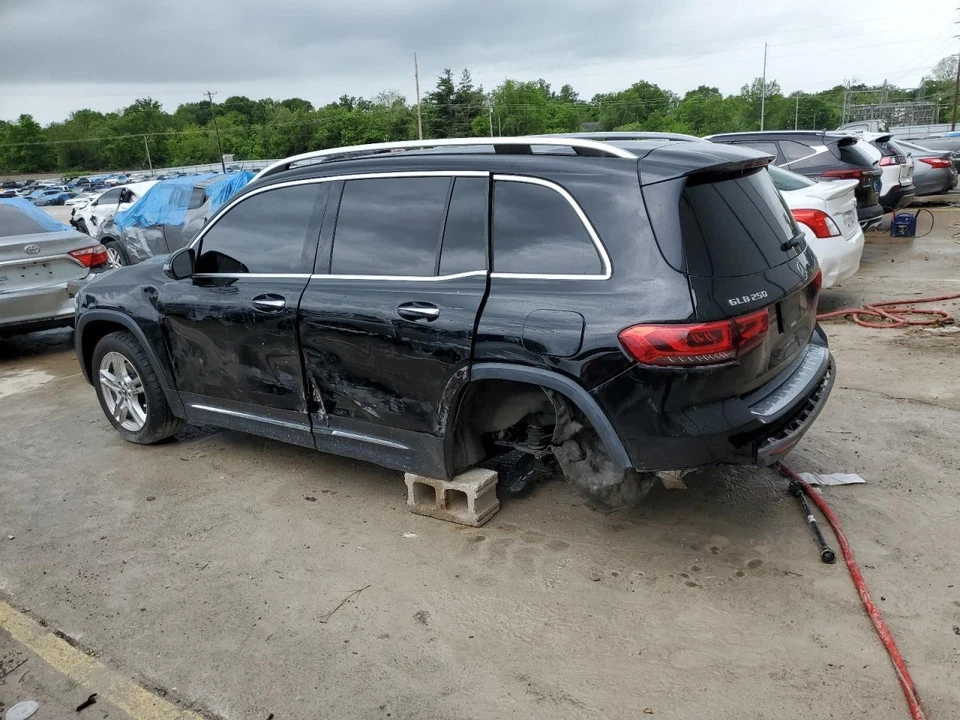 Motor de arranque usado se adapta a: Mercedes-benz Mercedes clase GLB 177 2020 tipo grado A Foto 2 de 4