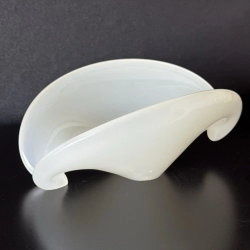 VTG Murano Italy White Opalescent Glass Archimede Seguso Medium Clam Shell Bowl