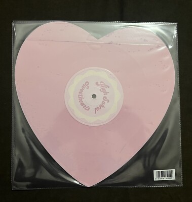 MV% ストライプのハート Melanie Martinez Strawberry Shortcake Heart Shaped Pink Colored 10