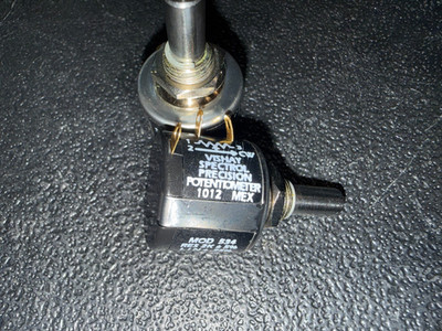 NEW! 2 Of The Vishay Precision 534-1012 Potentiometers 2k Free Shipping USPS.