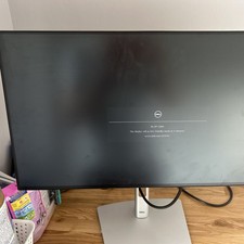 Dell U2424H UltraSharp 24 Inch FHD (1920x1080) Monitor, 120Hz, IPS, 5ms