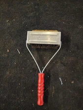 Vintage Hi-Gene Screen Cleaner Brush with Red Wood Handle