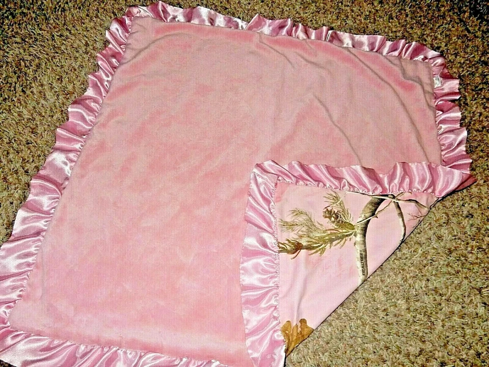 7D LN REALTREE Árbol Rosa Felpa Terciopelo Satinado Volantes Cuna Bebé Manta Edredón Foto 2 de 4