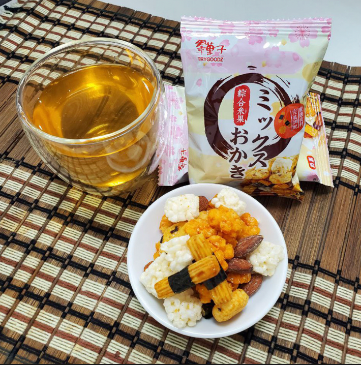 [Trygoodz] Rice Crackers with Almonds 20g x 30/ Pack 翠果子 綜合米果 eBay