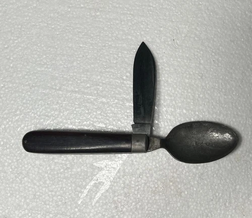 Antique 1917 Camillus Cutlery CO. WW1 Hobo knife & Spoon. Model 9511 Military