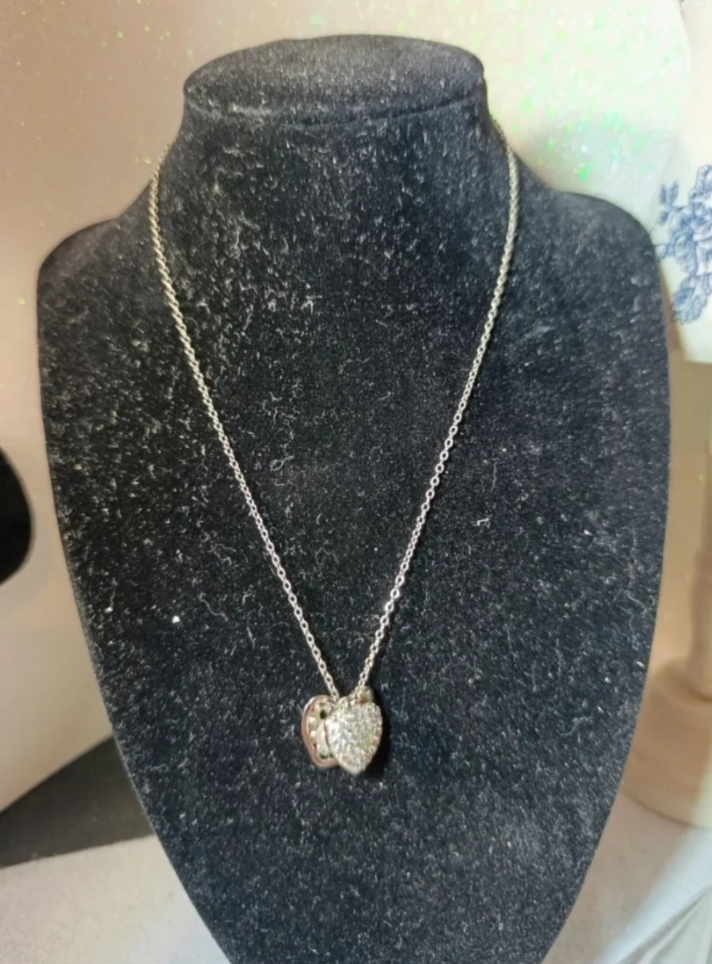 Collar Acero Plateado Perla Sintética Doble Corazón