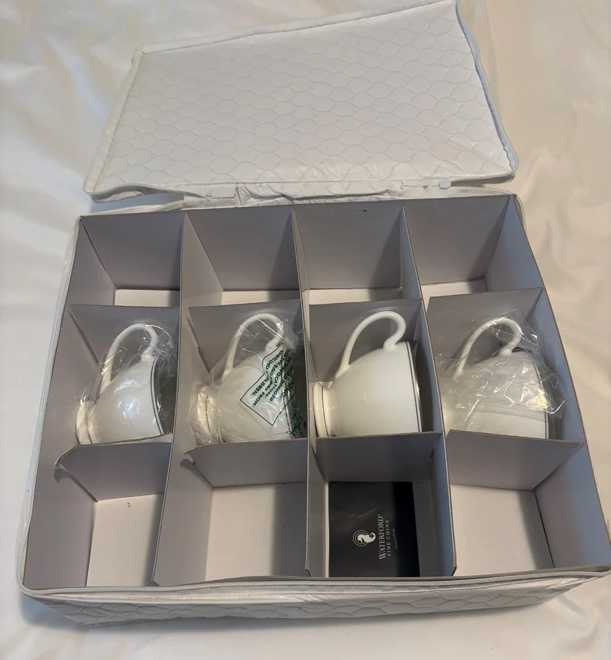 (4) Tazas de té Waterford Fine China Kilbarry Platinum nuevas con patas + almacenamiento  Foto 4 de 4