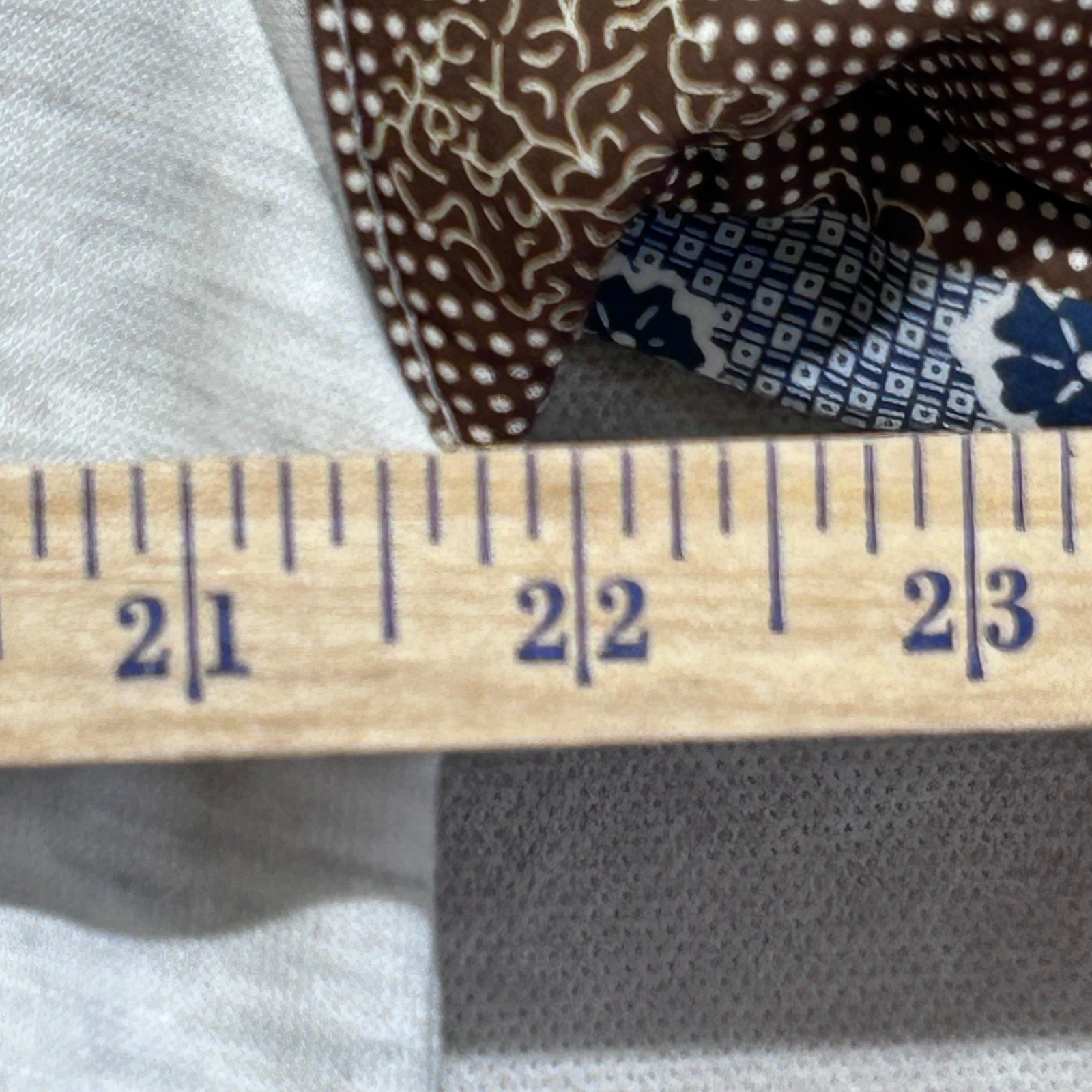 Unbranded Light Gray Patchwork Sleeve Hoodie XS B… - image 4