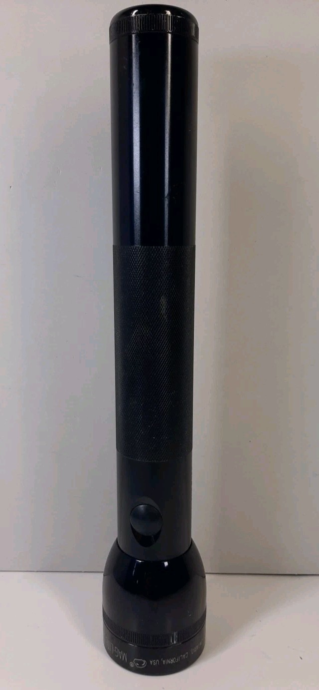 Linterna vintage 121/4" MAG-LITE 3-D celda negra aluminio logotipo pantera años 90