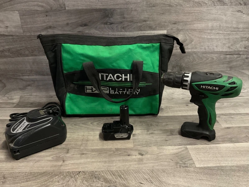 Hitachi DS10DFL 12V Cordless Drill Driver Kit