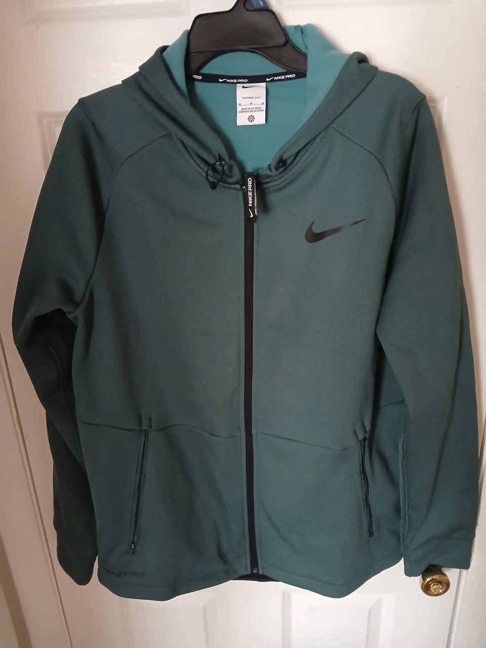 Nike Therma-Fit Hoodie Men's Medium Green Long Sleeve Full Zipper DD2124-309