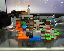 LEGO Minecraft 21113 The Cave COMPLETE Set w/Instructions