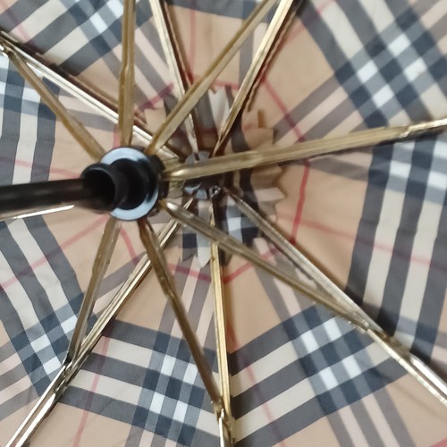 Ancien parapluie créateur Nina Ricci Paris Nova check télescopique pliable RARE - Photo 7/10