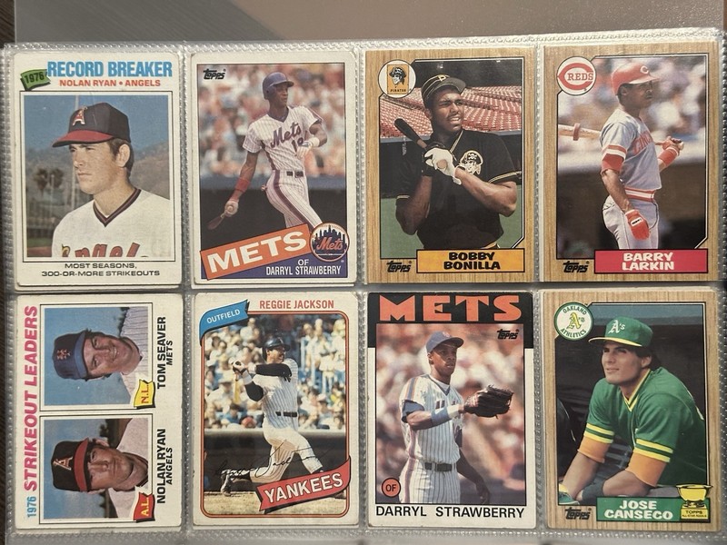 Lot of 225+ Baseball Cards Topps/Bowman/Upper Deck/Fleer/Score/Donruss/etc