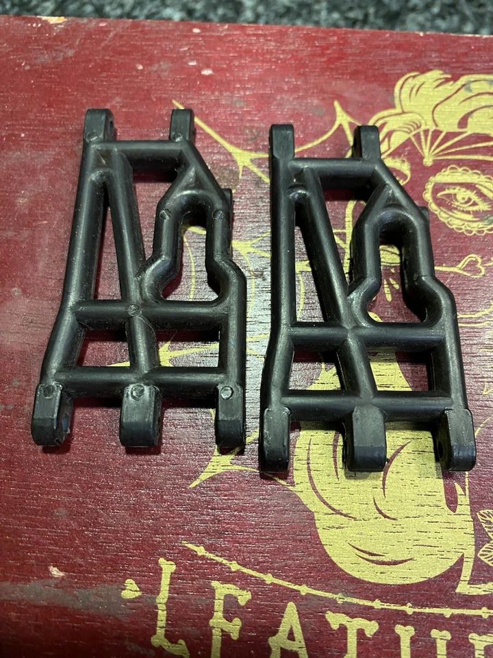 Vintage CUSTOM WORKS INTIMIDATOR FRONT ARMS SET!! #3252 - Image 3 of 3