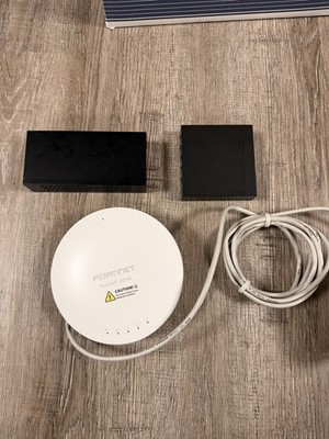 Business Netzwerk Bundle | FortiAP 221E + Gigabit Switches | neuwertig + neu