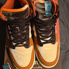 Nike SB Dunk x Social Status Chocolate Milk S...
