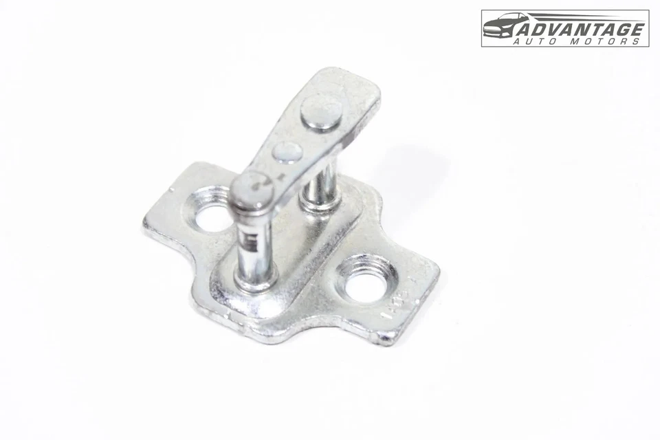 Chevrolet Spark 2013-2022 cerradura puerta delantera o trasera izquierda o derecha striker OEM Foto 2 de 4