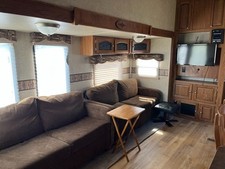 5th wheel caravan