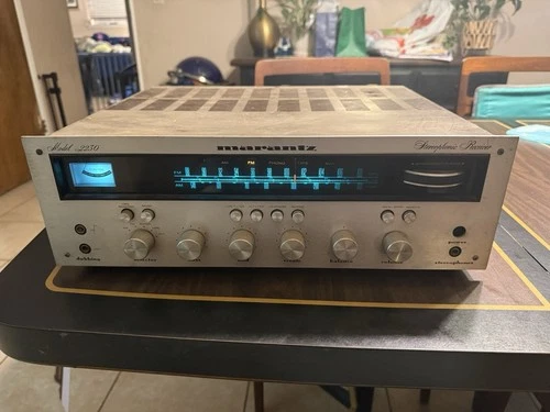 Vintage Marantz 2230 stereo receiver Read Description for repair