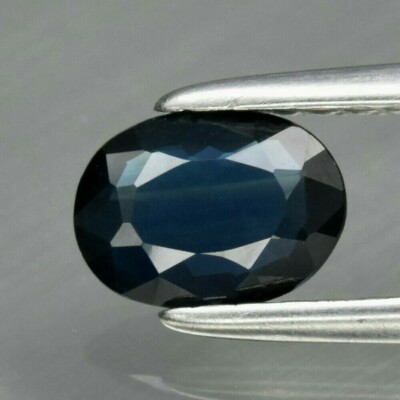 0.54ct Zafiro Natural Azul Verdoso Claridad VS Origen Tailandia(Ver vídeo)