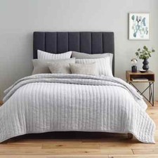 Nestwell Velvet Stitch 3-Piece Full/Queen Quilt Set in Grey