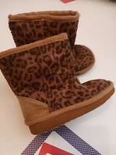 Baby girl boots size 5