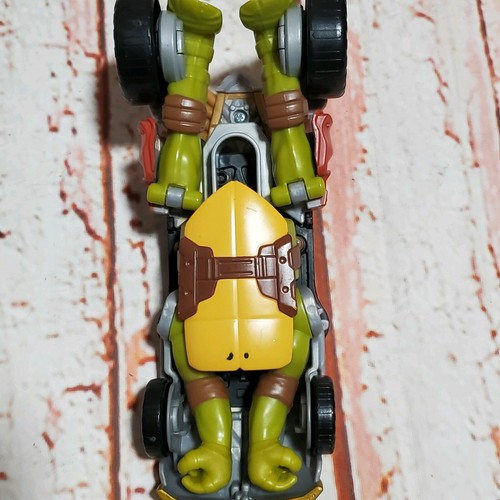 Tartaruga Ninja Mutante Adolescente Si Trasforma in Veicolo Michelangelo - Foto 3 di 10