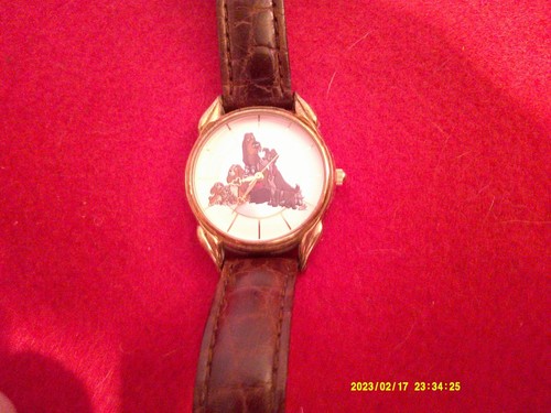 Made Exclusively for the Disney Store Lady and the Tramp 1955-1995 Watch DS-137 - Picture 6 of 9