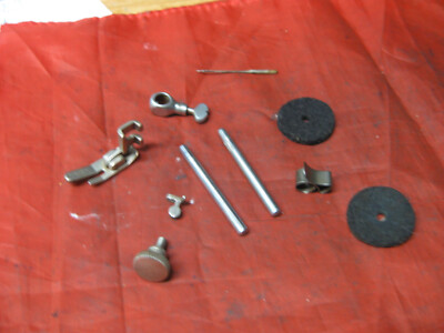 Singer Sewing Machine 15-91 15-90 Needle Clamp & Thread Cutter 2 Spools Foot
