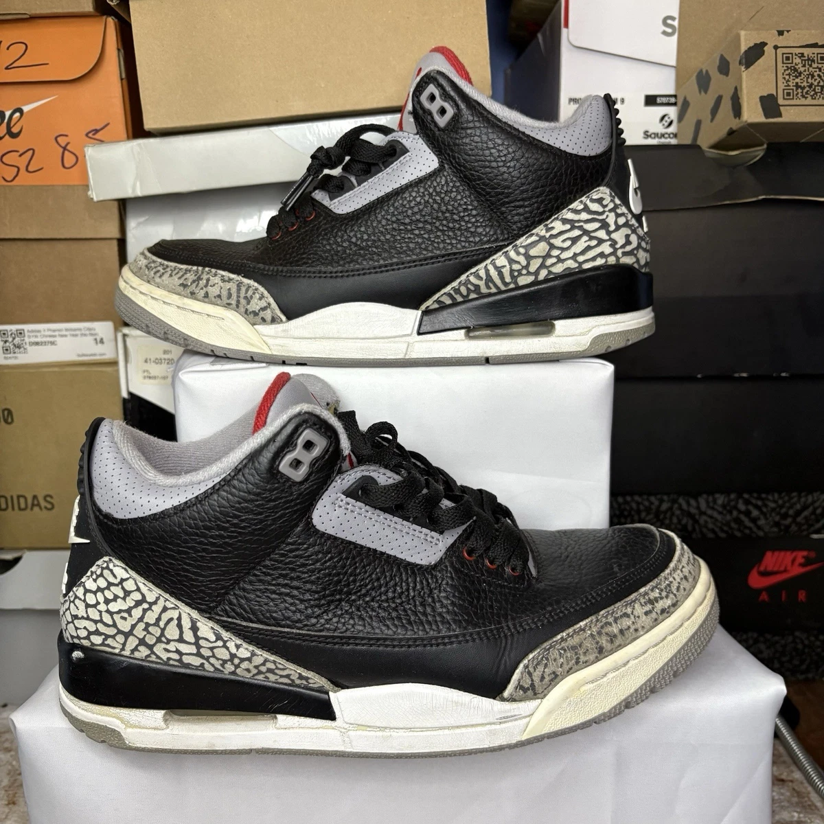 新品 Jordan 3 Mid RetroMCS スパイク セメント 希少 Preços baixos em Jordan 3 Retro OG Mid Black Cement | eBay
