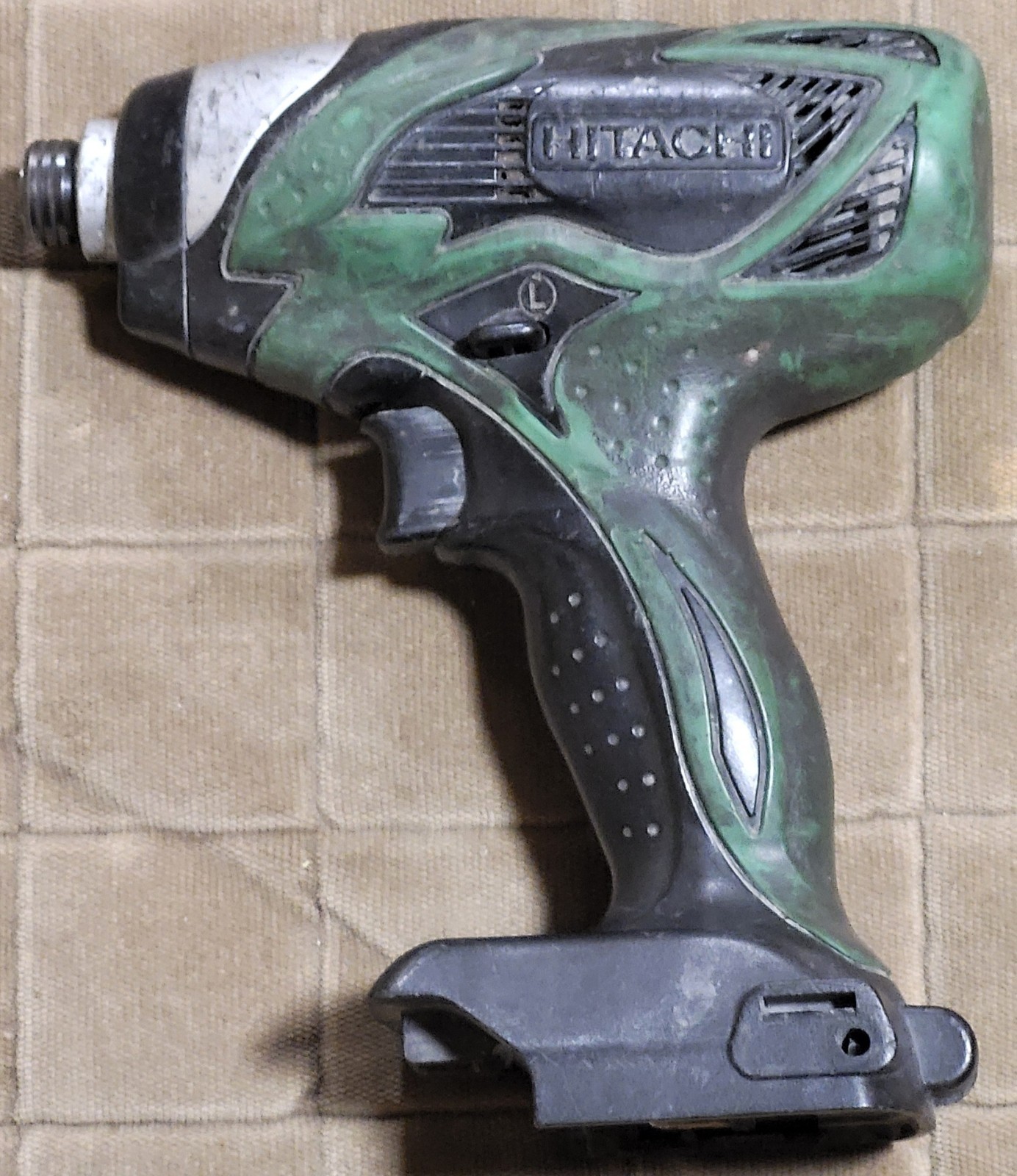 Hitachi WH18DSAL Cordless Lithium-Ion 18V Impact 1/4" Driver Tool Only