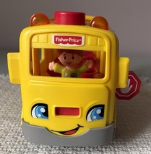 Fisher Price Little People Yellow School Bus Musical Talking Bus Driver Tested