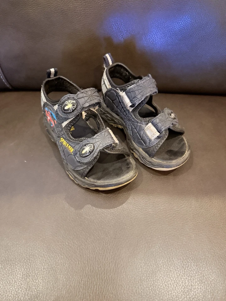 Boys Open-Toe Sandals Marvel Spider-Man Hook&Loop Closure Toddler Size 11 - Image 3 of 4