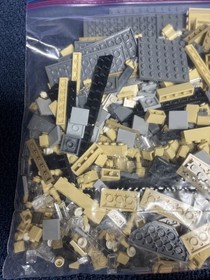 LEGO Architecture 21024 Louvre 100% Complete Good Shape 