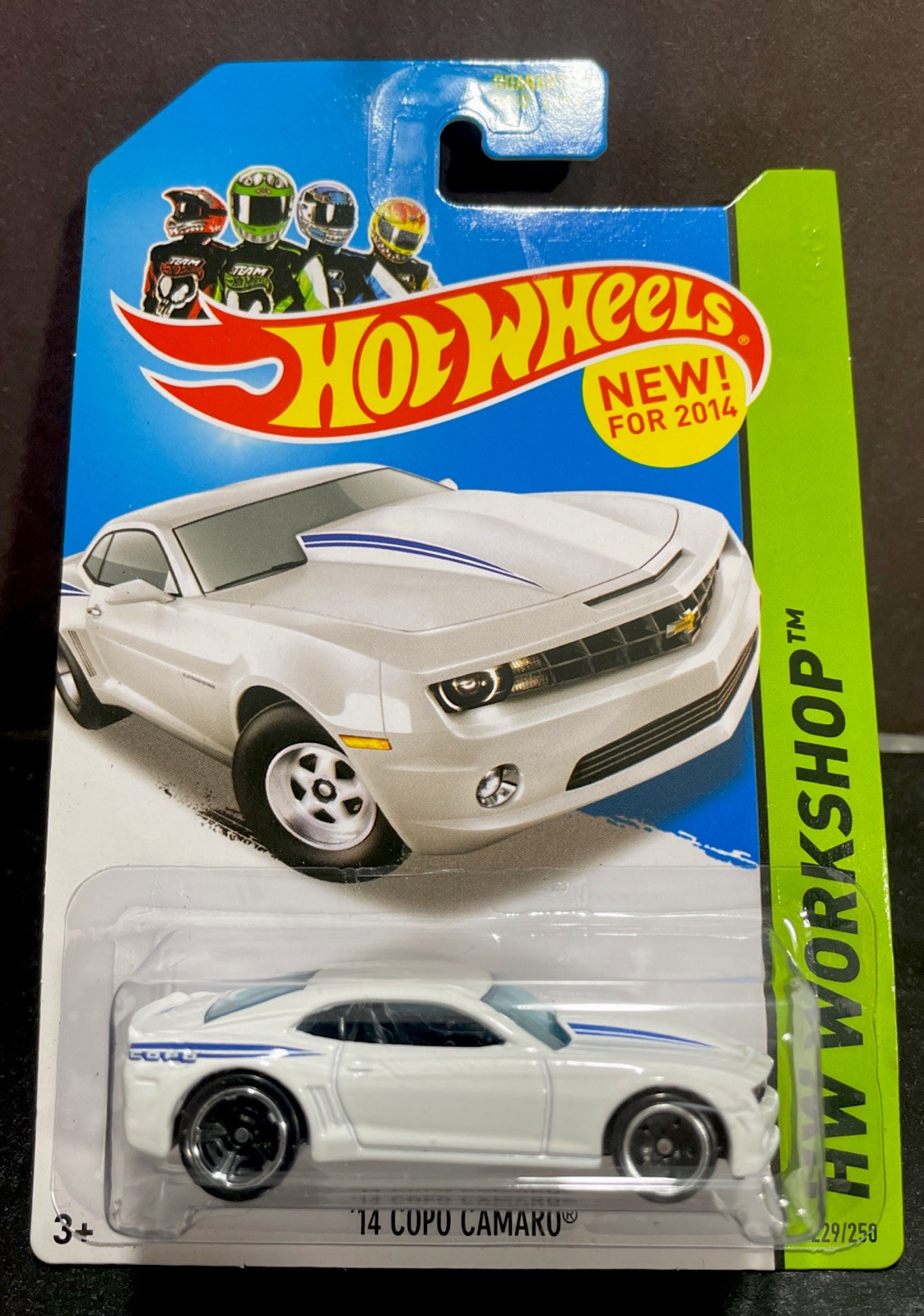 Hot Wheels 2014 ‘14 COPO Camaro- HW Workshop - White, MC5 wheels - American