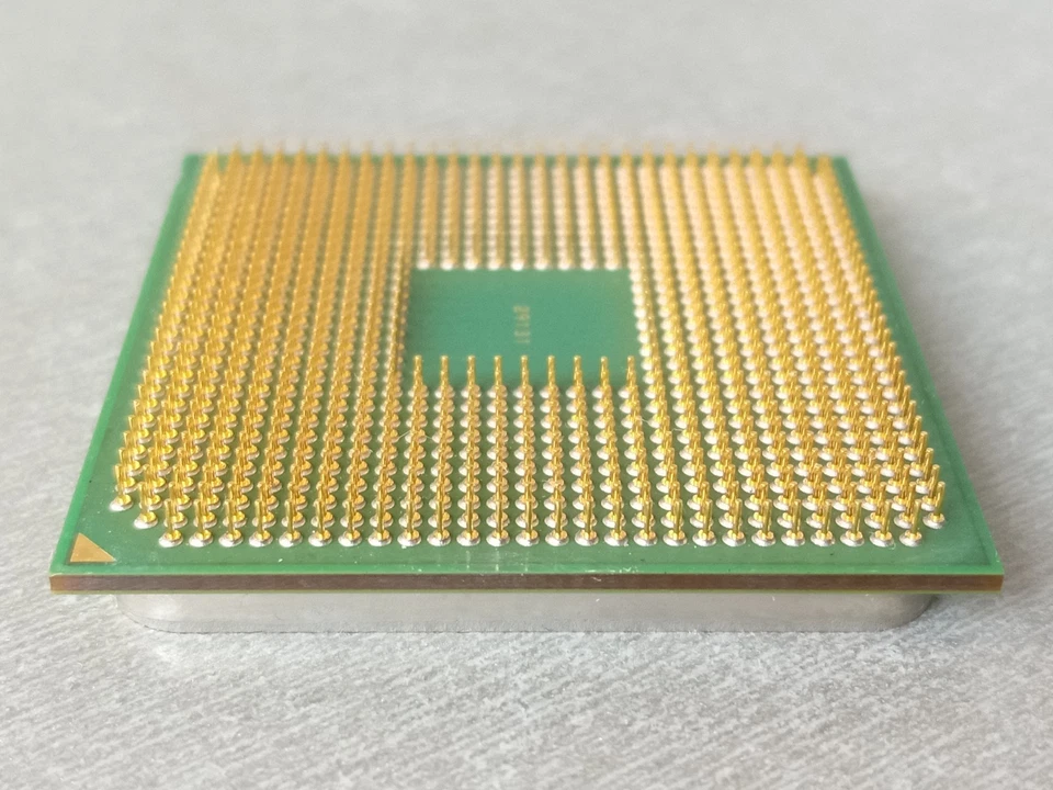 Procesador AMD Semprom 2800, Socket 754 - Imagen 4 de 4