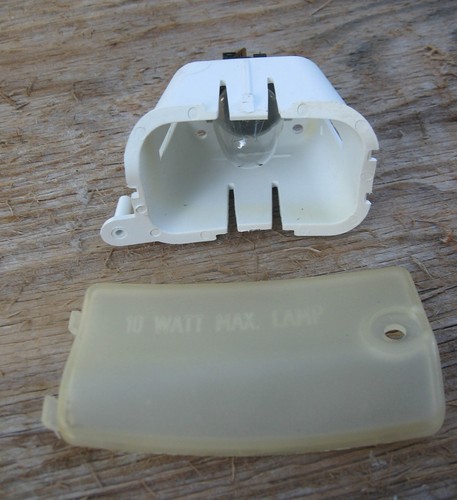 Maytag Whirlpool Lamp Lens Holder Housing 33001869 33001870 22002263 WP22002263