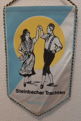 Wimpel 650 Jahre Steinbach Trachten Kulturbund Sachsen Ostalgie DDR 23cm AN183