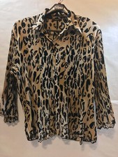 Bellisimo New York Women's PS SZ-3X ¾ Sleeve Buttoned-Up Blouse (Animal Print)