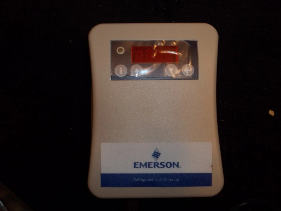 MRLDS -250   809-0031. never used leak detector sensor. Emerson - Image 2 of 4