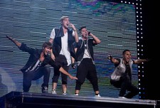 James Maslow Kendall Schmidt Logan Henderson and Carlos Pena of Bi- Old Photo 2