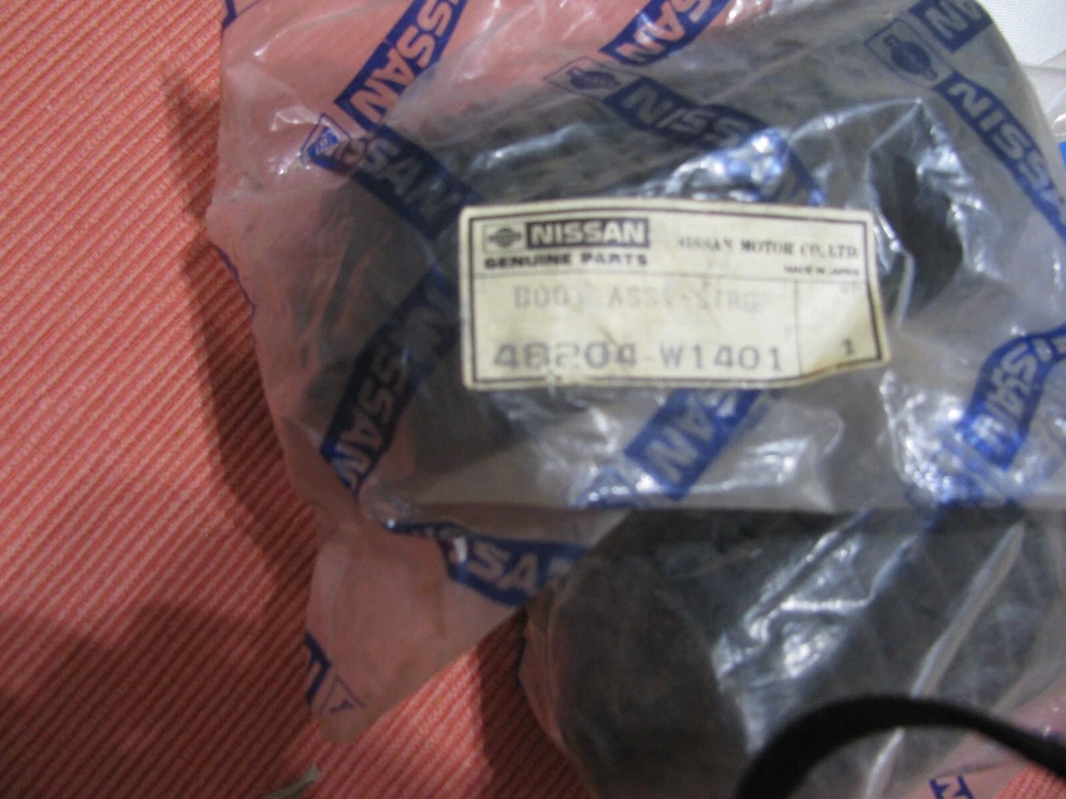 1980-1983-DATSUN 280ZX 810 LH/RH STEERING RACK BOOTS NLA NOS - Imagem 4 de 4