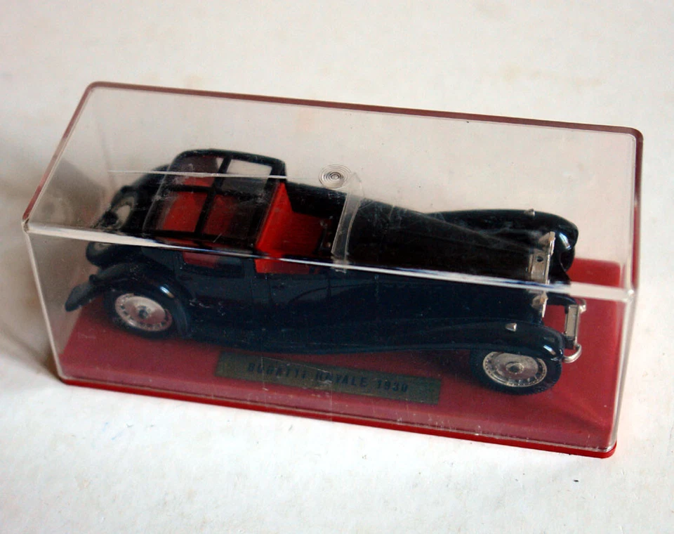 SOLIDO Vintage ~ Bugatti Royale de 1930 ~ Voiture Miniature 1/43ème ~ Avec Boite - Photo 2/4