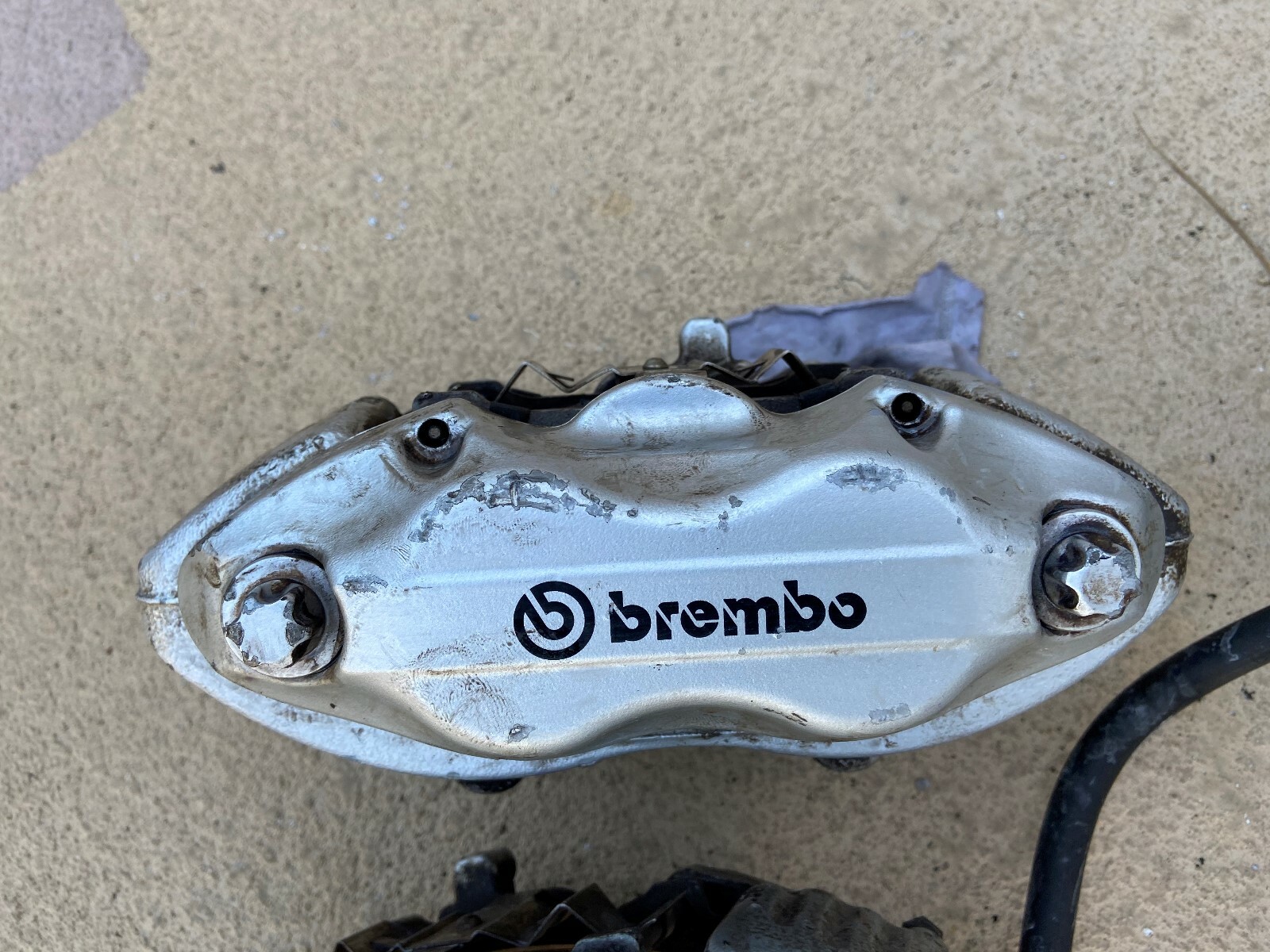 0508 Dodge Charger SRT Brembo Brake Caliper Set Front Rear w cross