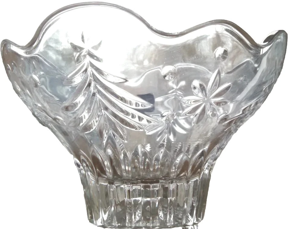 Waterford Killarney Crystal Bowl Christmas Tree Snowflake Holiday Gift Wedding - Image 3 of 4