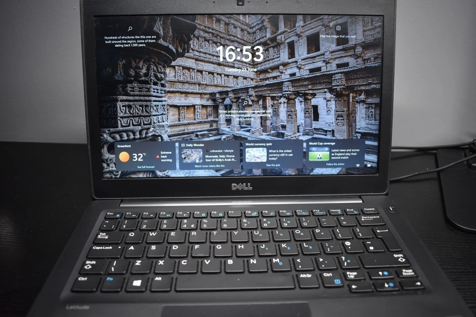 Dell Latitude 7280 · i5-6300U · 8GB · 256GB, photo 1 of 5