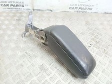 AUDI A6 Avant 4F5, C6 Armlehne 2.50 Diesel 2002 31364681